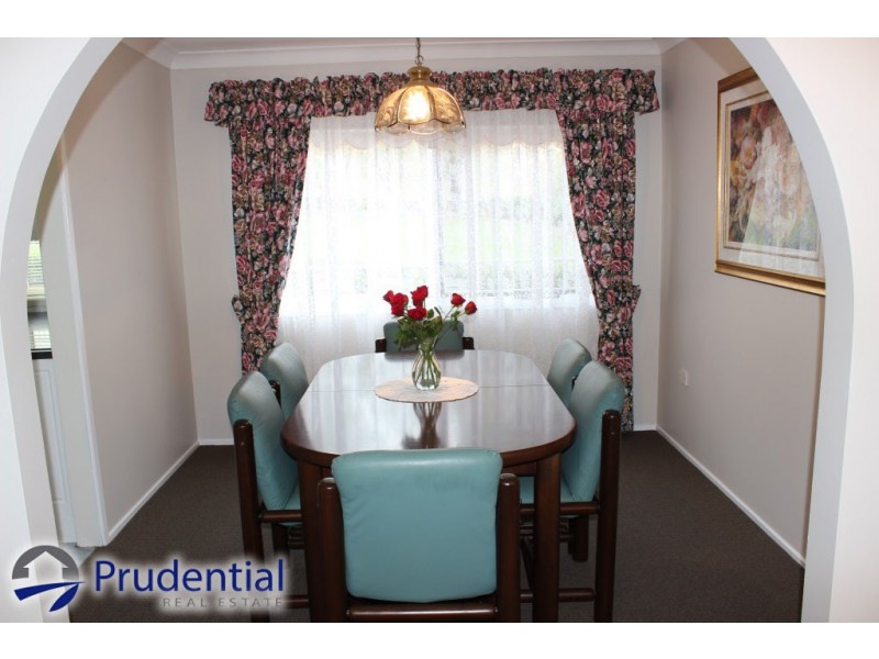 16 Bundeena Road, Woodbine NSW 2560