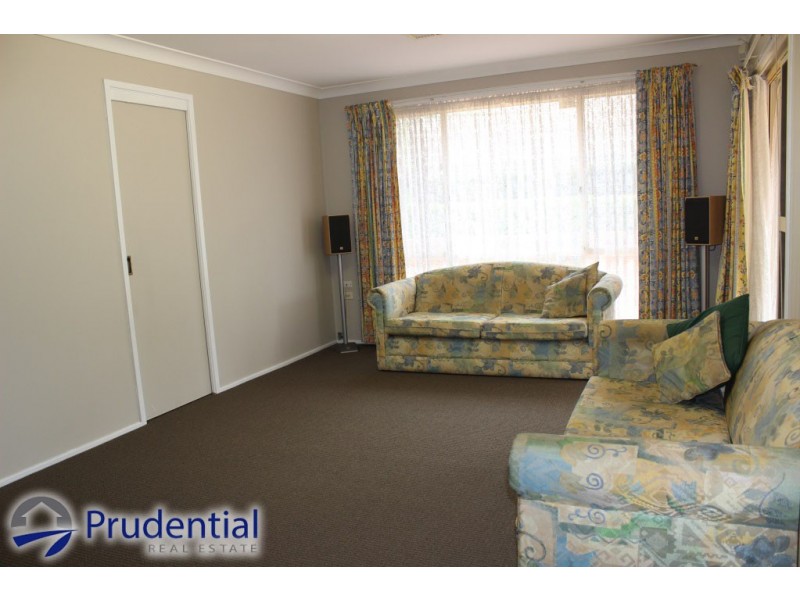 16 Bundeena Road, Woodbine NSW 2560