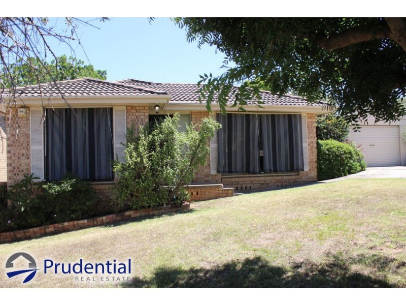 7 Fluorite Place, Eagle Vale NSW 2558