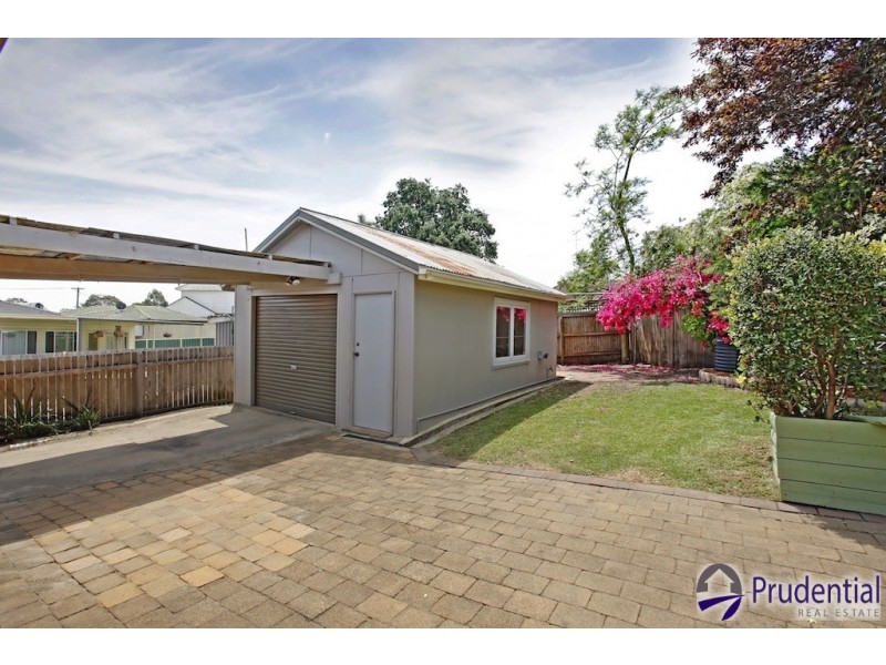 24 Kendall Street, Campbelltown NSW 2560