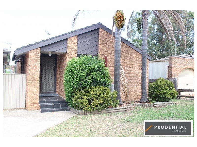 7 Desdemona Street, Rosemeadow NSW 2560