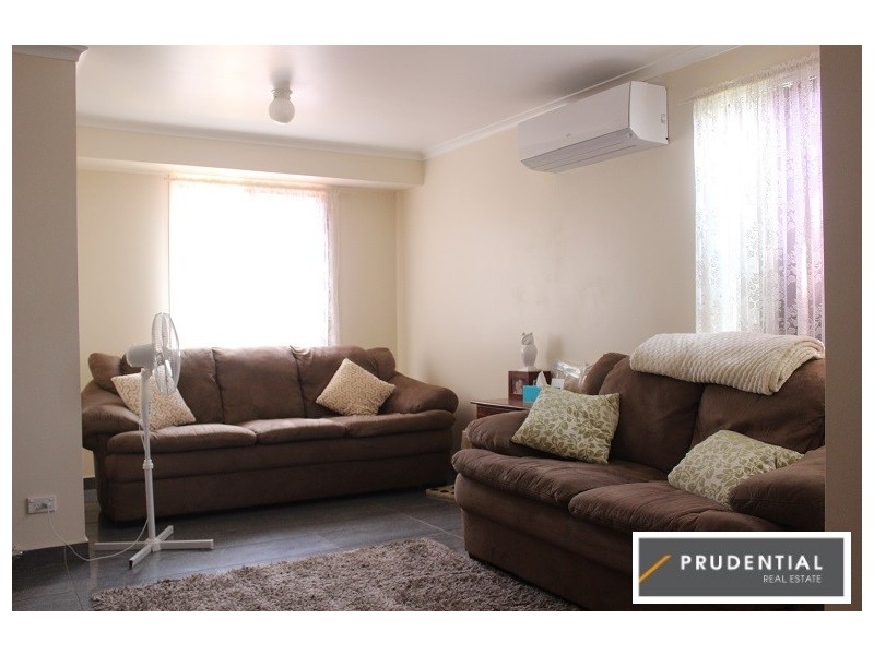 7 Desdemona Street, Rosemeadow NSW 2560