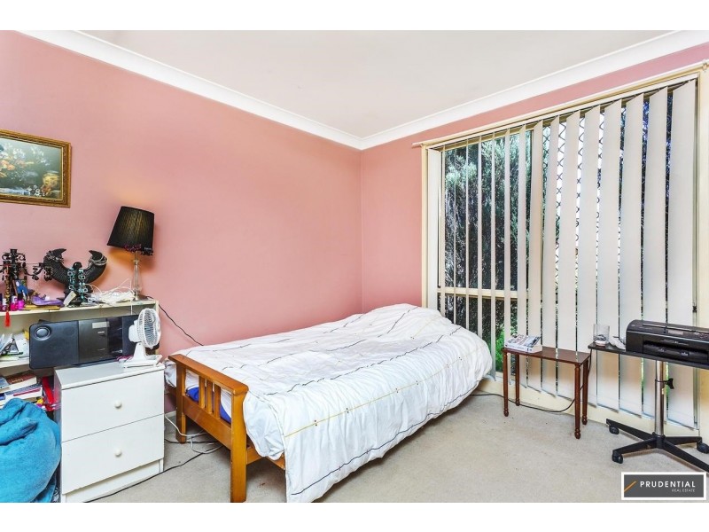 30 Pyramus Circuit, Rosemeadow NSW 2560