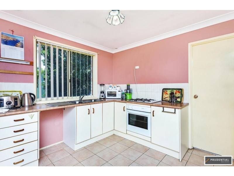 30 Pyramus Circuit, Rosemeadow NSW 2560