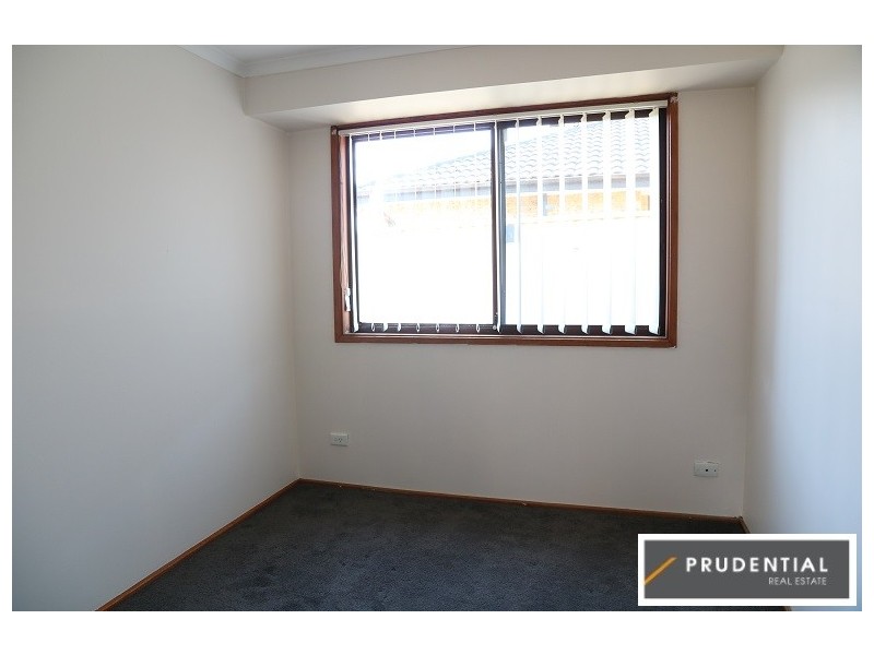 23 Cordelia St, Rosemeadow NSW 2560
