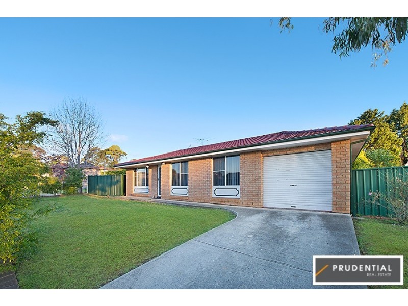 14 Hamlet Crescent, Rosemeadow NSW 2560