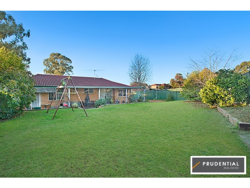 14 Hamlet Crescent, Rosemeadow NSW 2560