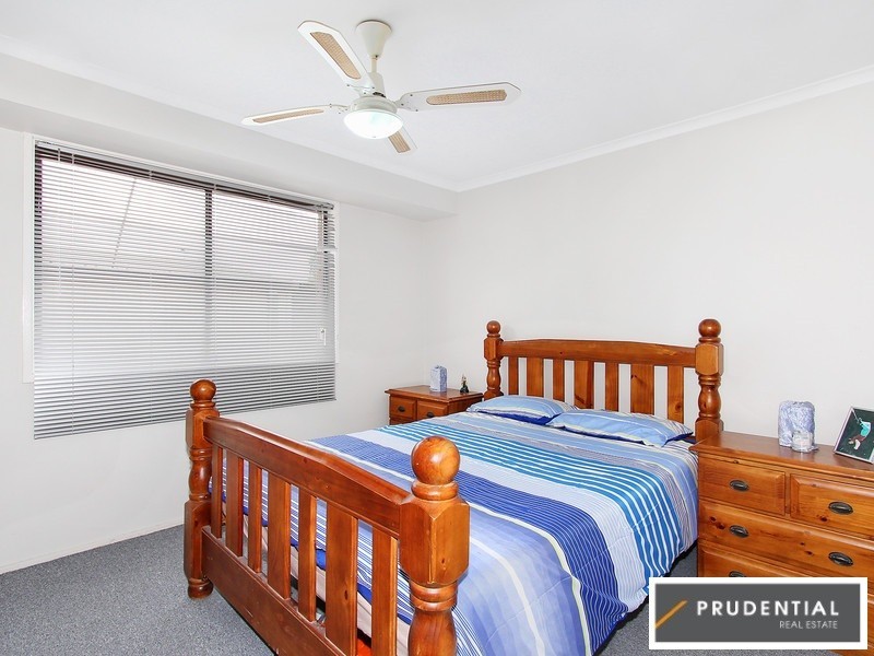 31 Othello Avenue, Rosemeadow NSW 2560