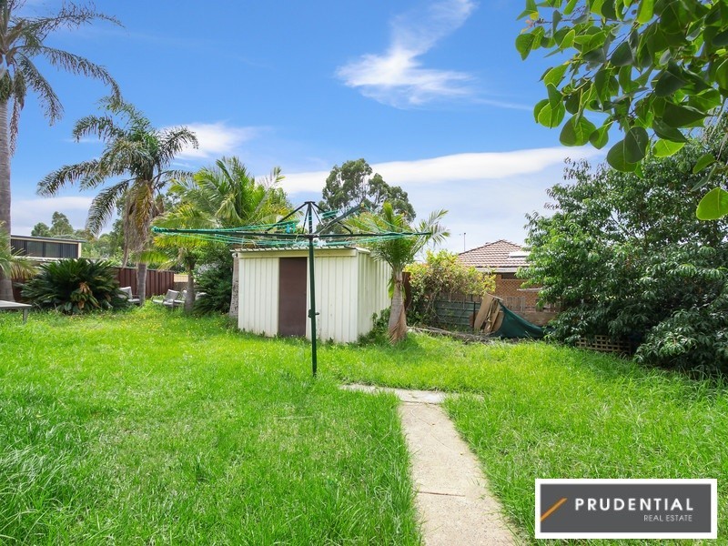 31 Othello Avenue, Rosemeadow NSW 2560