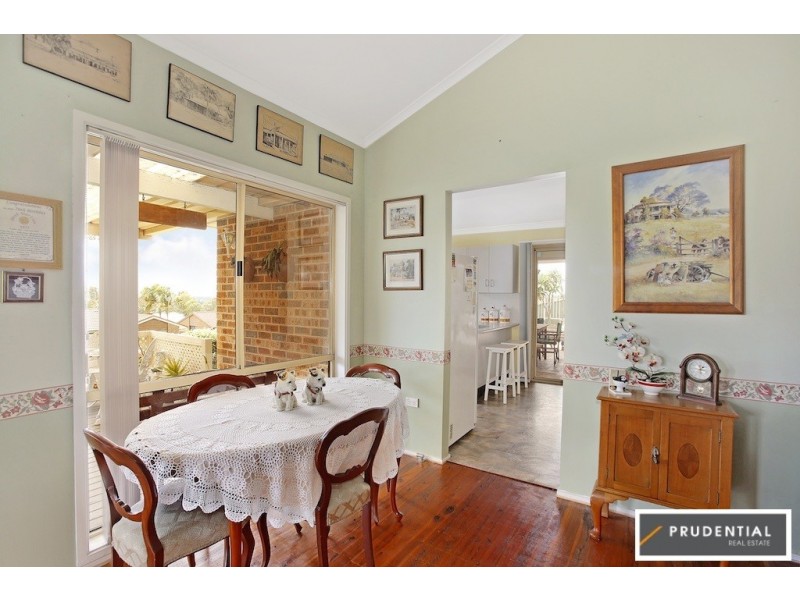 1 Merdle Place, Ambarvale NSW 2560