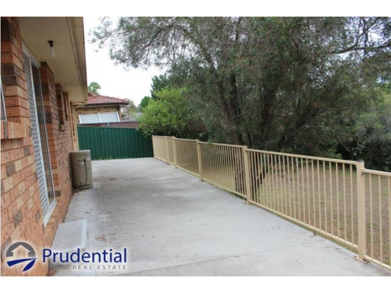 34 Clerkenwell Street, Ambarvale NSW 2560