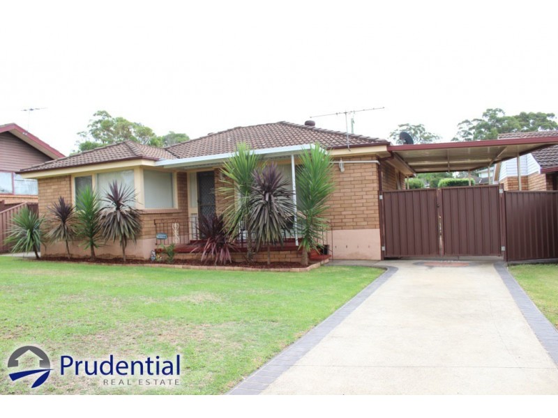 11 Weemala Crescent, Bradbury NSW 2560