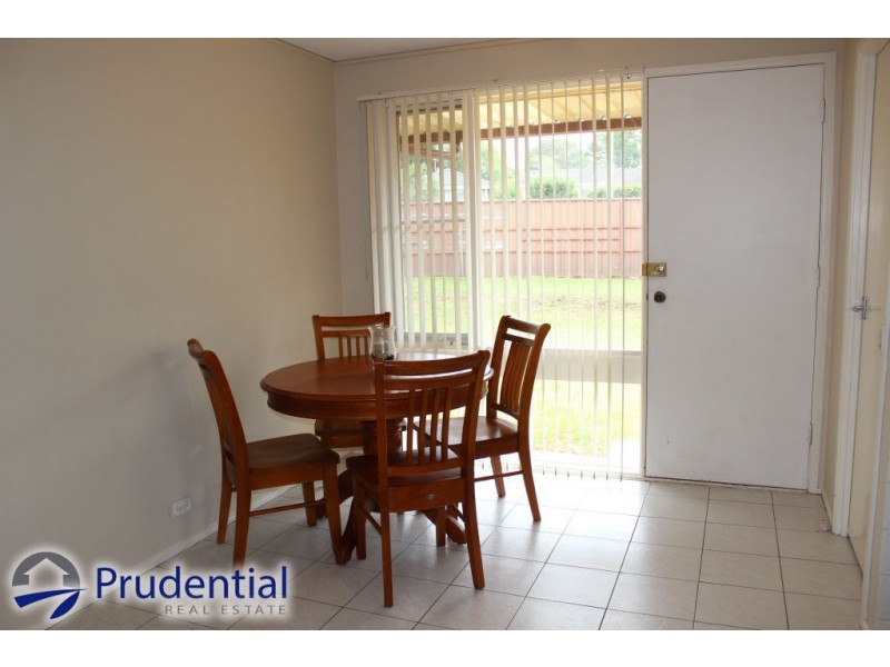 11 Weemala Crescent, Bradbury NSW 2560