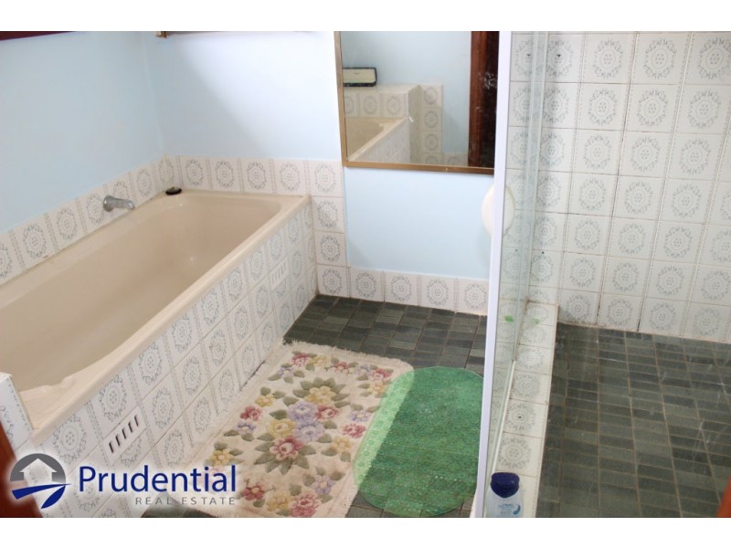 9 Midlothian Road, St Andrews NSW 2566