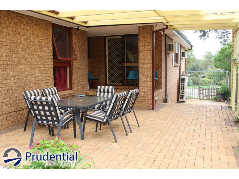 9 Midlothian Road, St Andrews NSW 2566