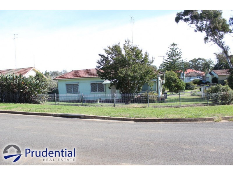 62 Farnsworth Avenue, Campbelltown NSW 2560