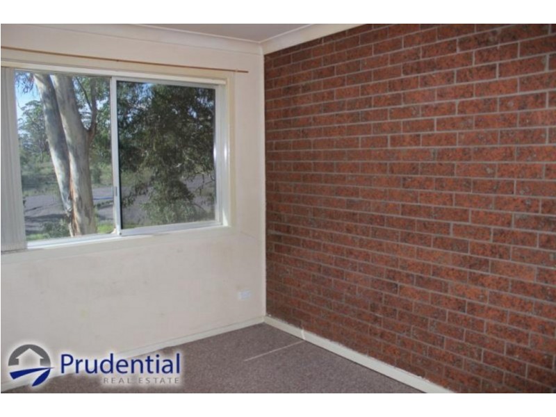 13/18 Westmoreland Road, Leumeah NSW 2560