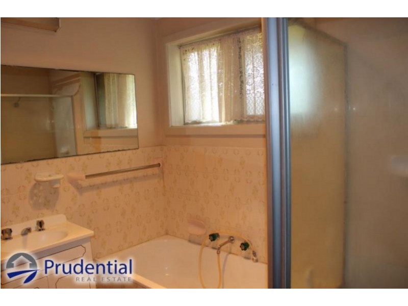 13/18 Westmoreland Road, Leumeah NSW 2560