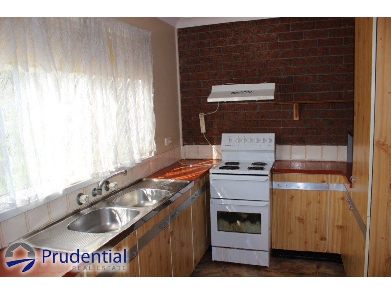 13/18 Westmoreland Road, Minto NSW 2566