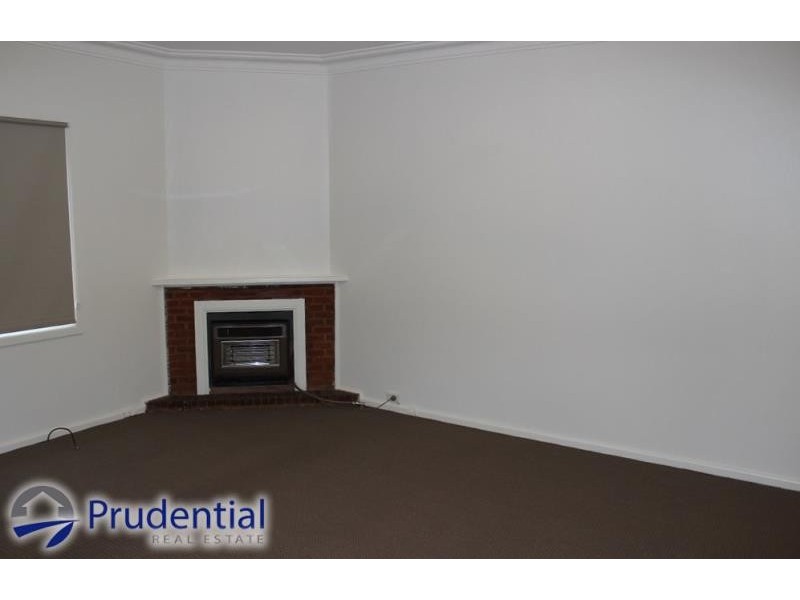 79 Allman Street, Campbelltown NSW 2560