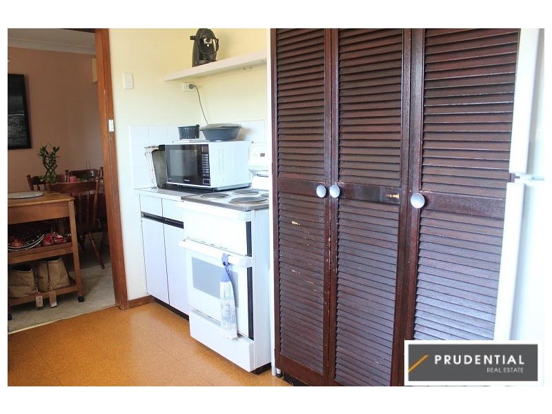 28 Bungonia Road, Leumeah NSW 2560