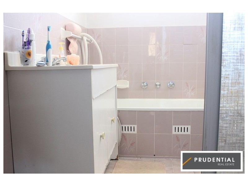 9/52 Parkhill Avenue, Leumeah NSW 2560