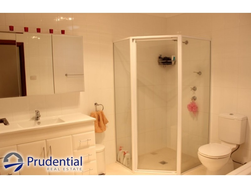 93 The Parkway, Bradbury NSW 2560