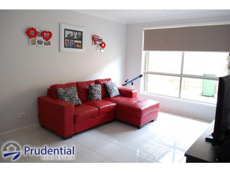 35 Gawler Avenue, Minto NSW 2566