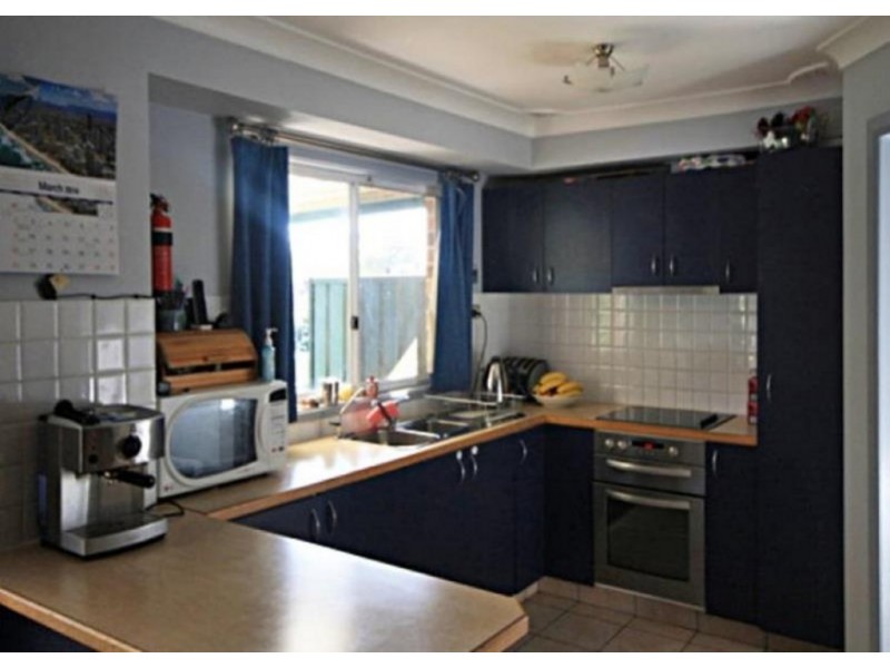 35 Fifth Avenue, Macquarie Fields NSW 2564
