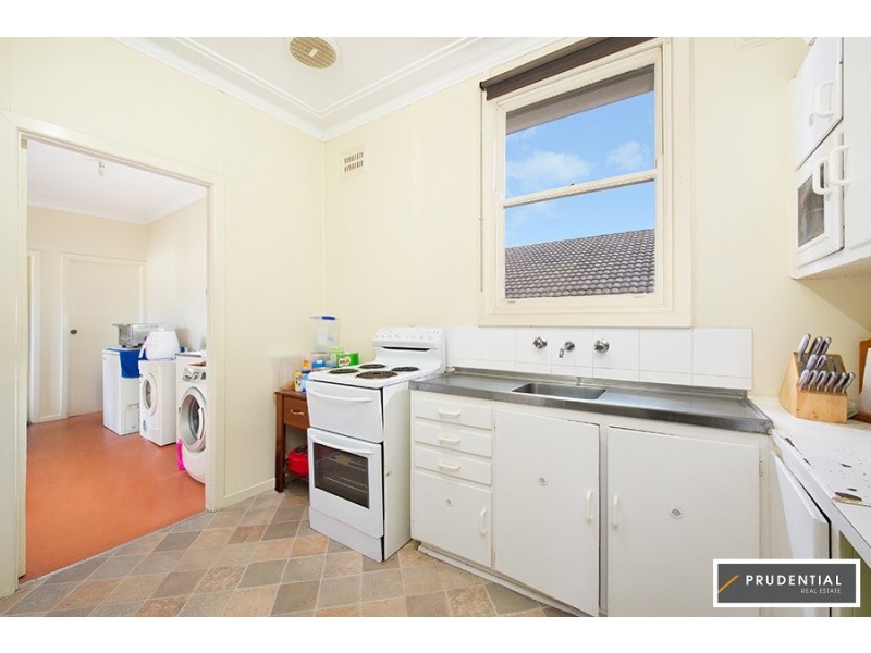 69 Chamberlain Street, Campbelltown NSW 2560