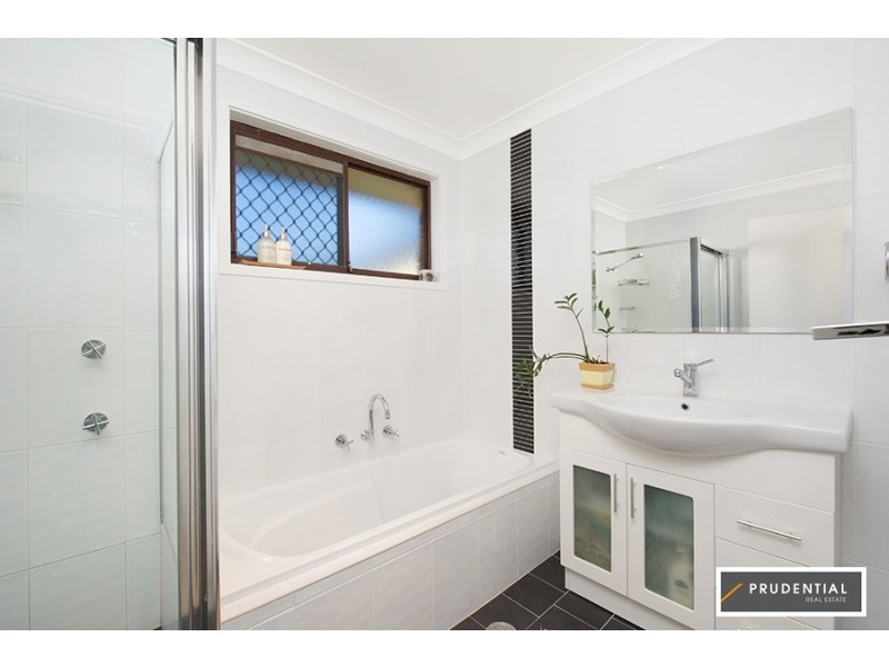 16 Cudgegong Rd, Ruse NSW 2560