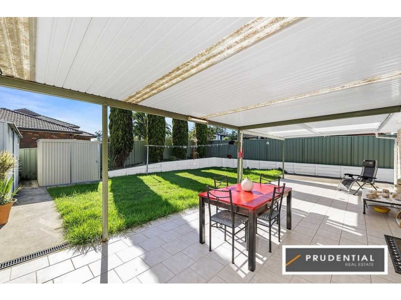 56 Old Kent Rd, Ruse NSW 2560