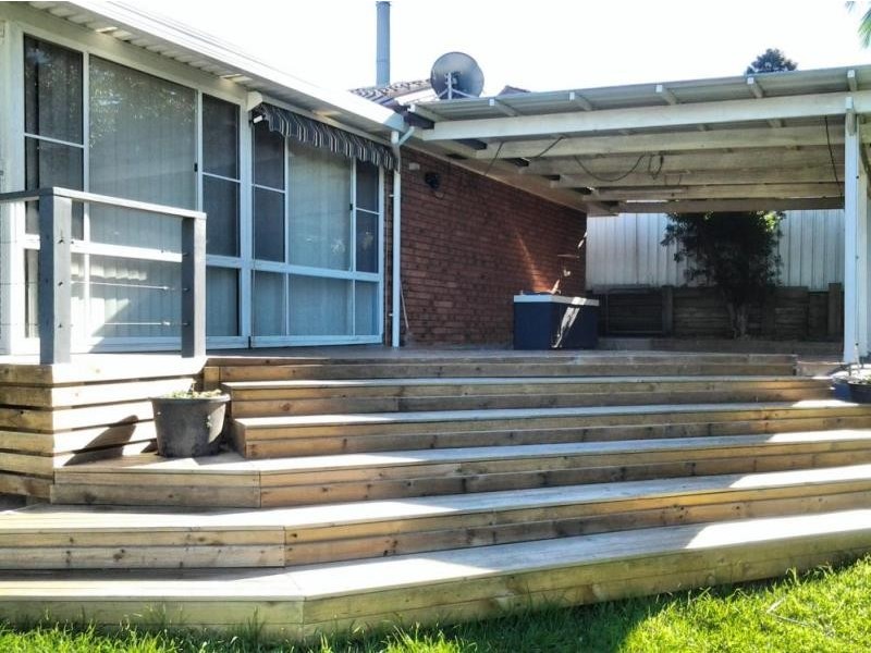 26 Silica Crescent, Eagle Vale NSW 2558