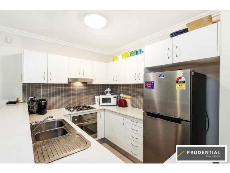 1/13 Chamberlain Street, Campbelltown NSW 2560