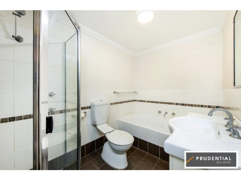 1/13 Chamberlain Street, Campbelltown NSW 2560