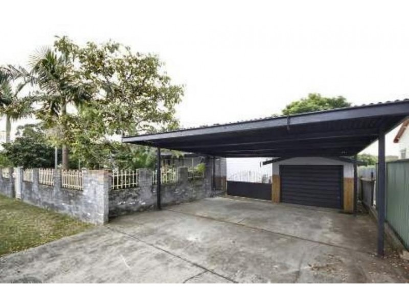 80 Third Street, Warragamba NSW 2752