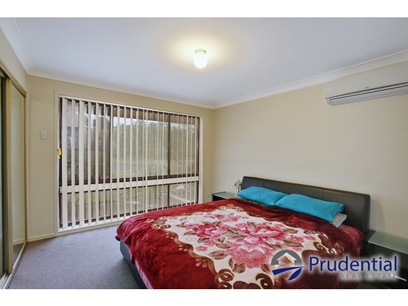 210 Railway Parade, Macquarie Fields NSW 2564
