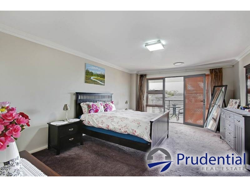12 Carlton Road, Campbelltown NSW 2560