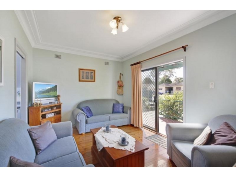 51 Rudd Road, Leumeah NSW 2560