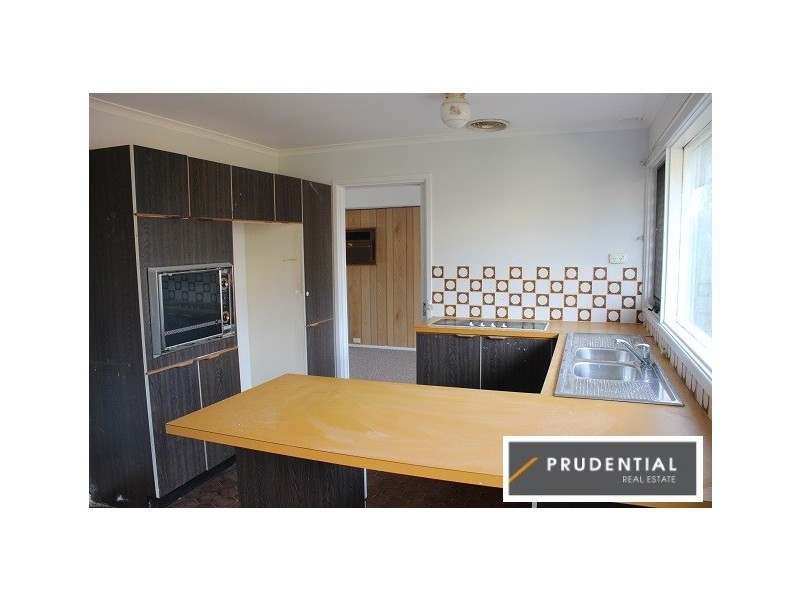 2 Georgiana Crescent, Ambarvale NSW 2560