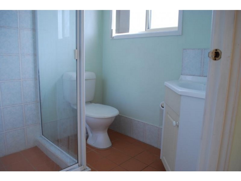 81B Hamlet Crescent, Rosemeadow NSW 2560