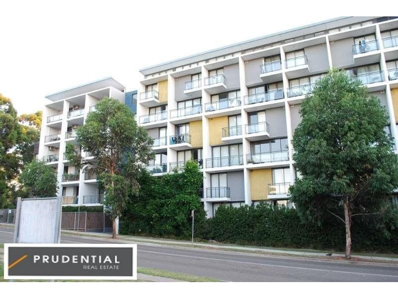 8D/541 Pembroke Road, Leumeah NSW 2560