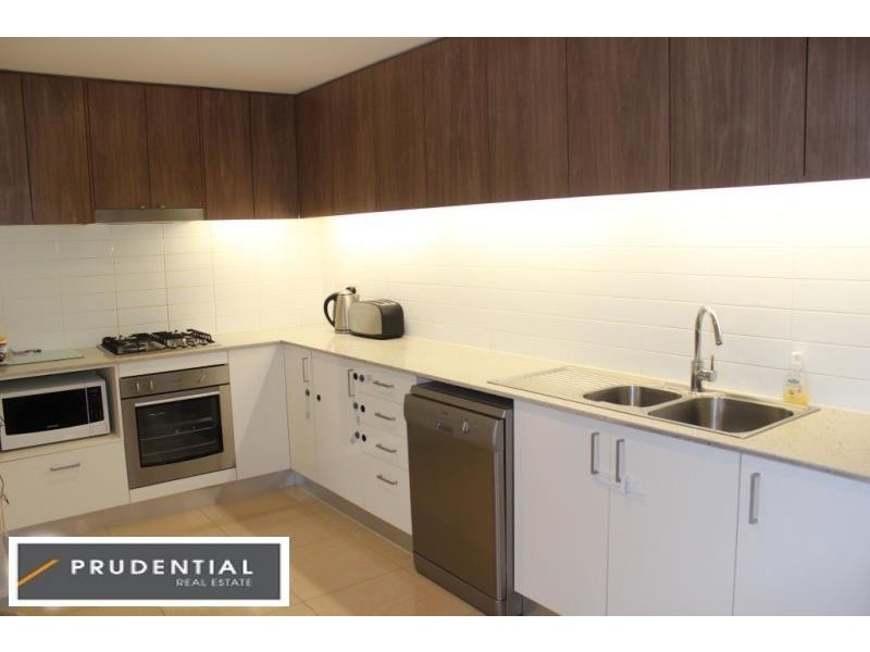 8D/541 Pembroke Road, Leumeah NSW 2560