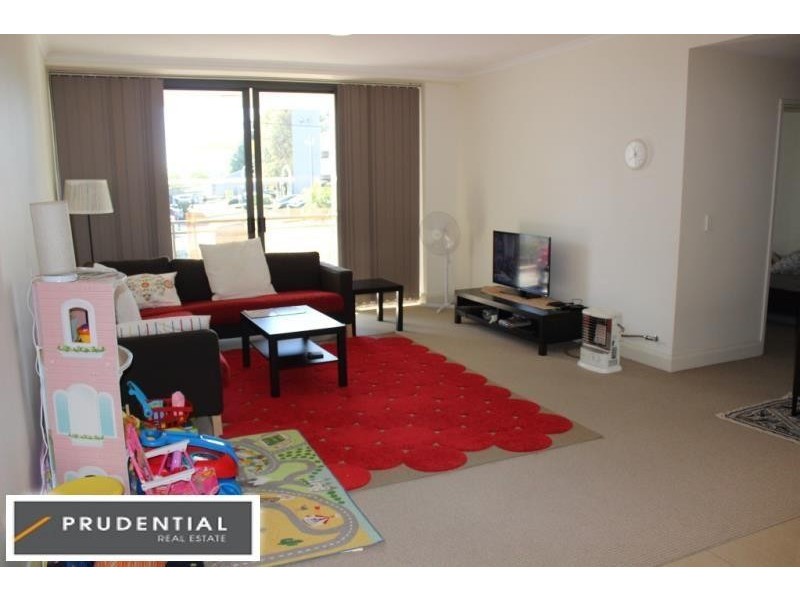 8D/541 Pembroke Road, Leumeah NSW 2560