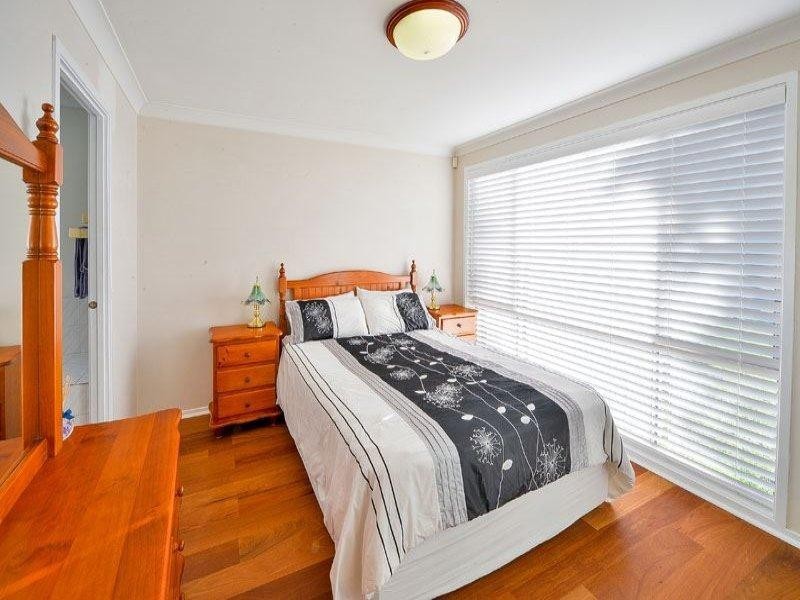 9 Manning Place, Currans Hill NSW 2567