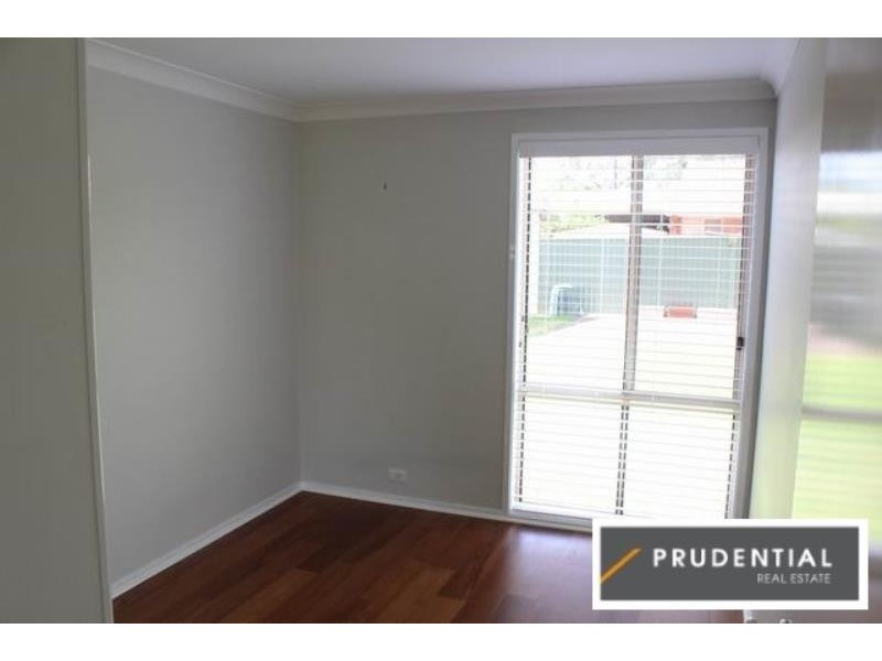 9 Manning Place, Currans Hill NSW 2567