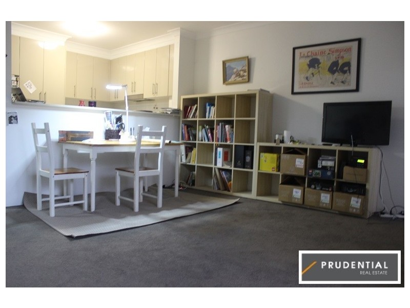 32/7-9 King Street, Campbelltown NSW 2560