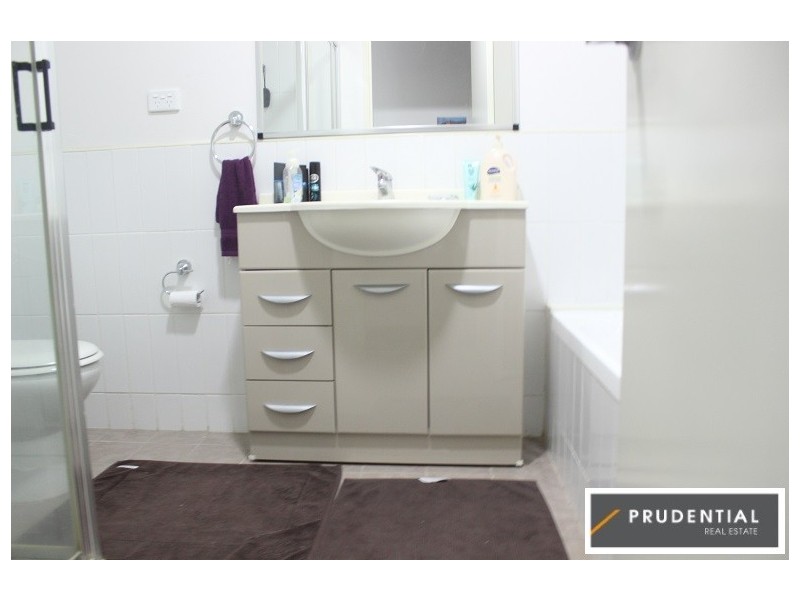 32/7-9 King Street, Campbelltown NSW 2560