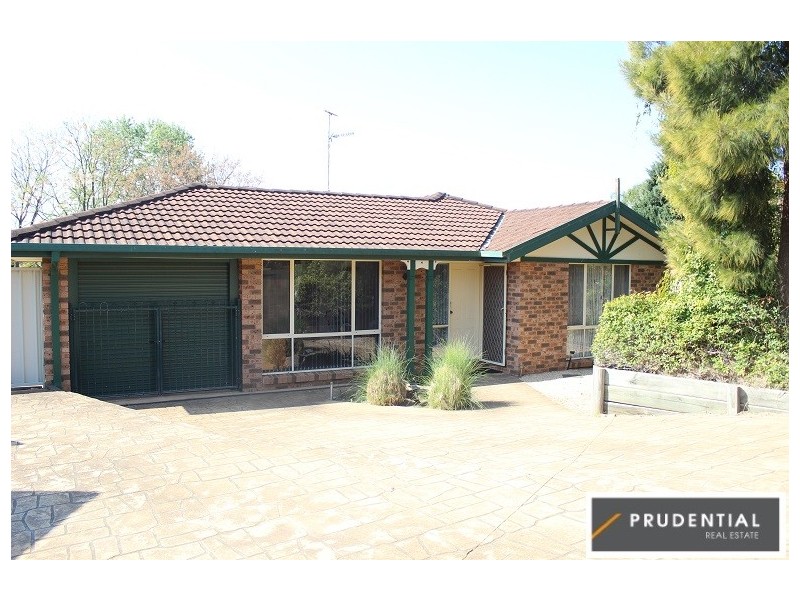 11 Polworth Close, Elderslie NSW 2570