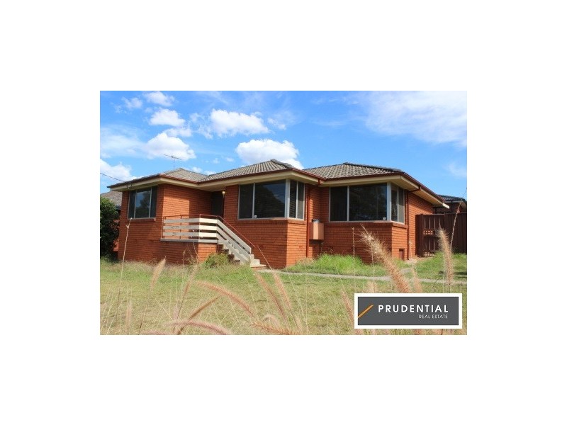 14 Valinda Crescent, Campbelltown NSW 2560